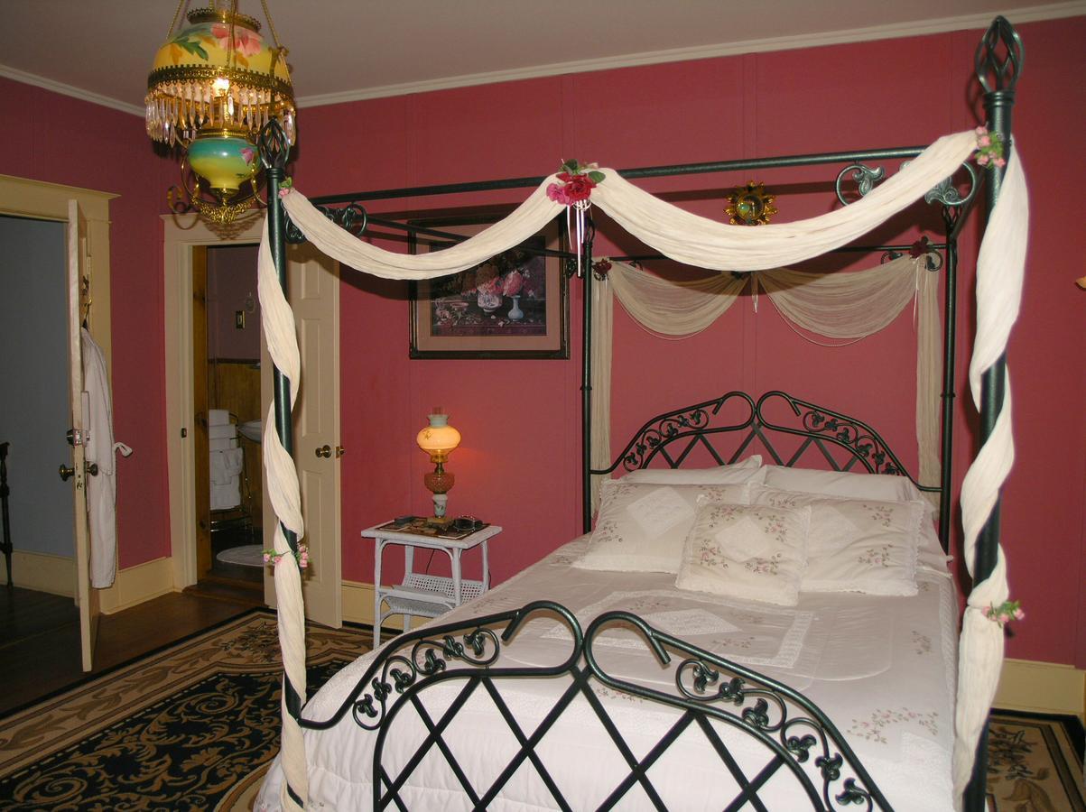 Magnolia Grove Bed And Breakfast Hernando Bagian luar foto